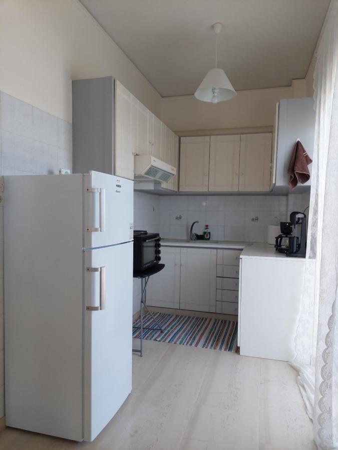 Eleni'S Seafront Apartment Αρτέμιδα Εξωτερικό φωτογραφία